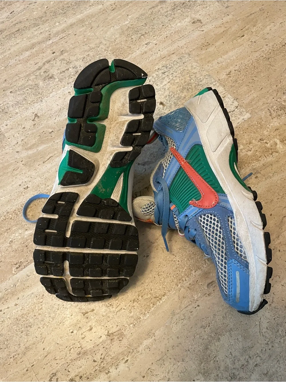 Nike Big Kids Vomero 5